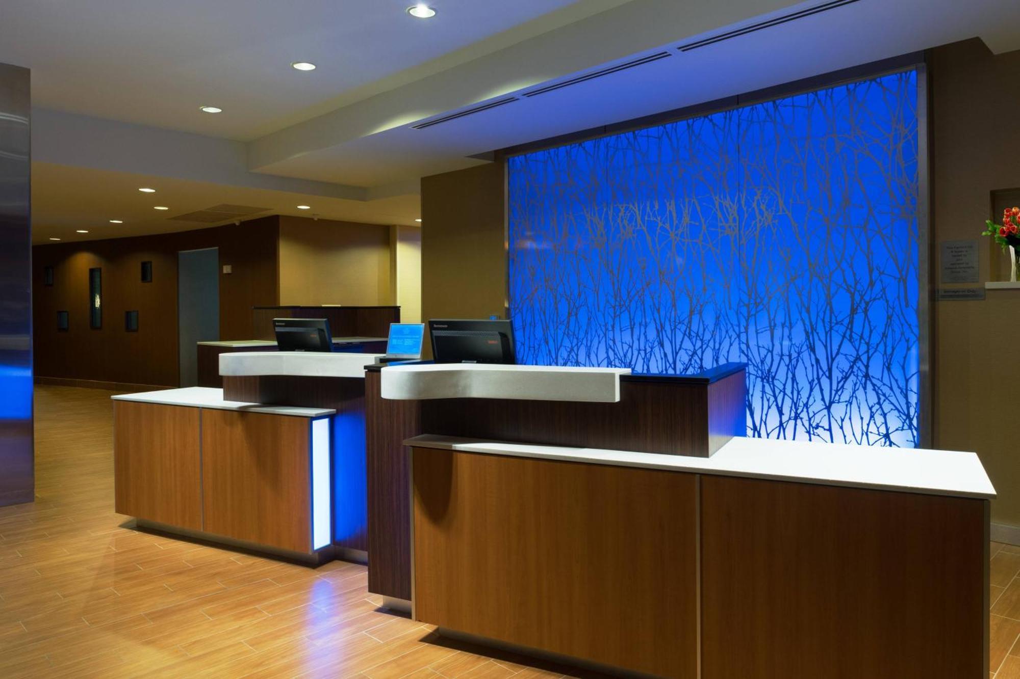 Fairfield Inn & Suites By Marriott Форт Стоктън Екстериор снимка