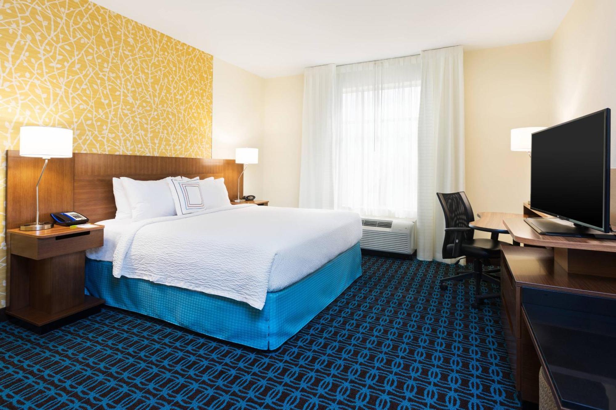 Fairfield Inn & Suites By Marriott Форт Стоктън Екстериор снимка