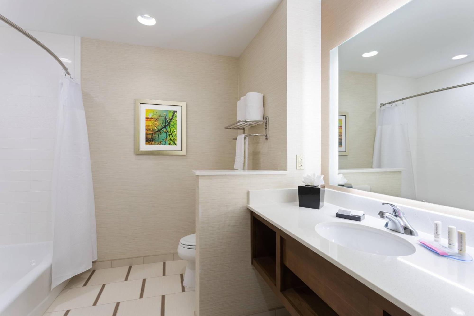 Fairfield Inn & Suites By Marriott Форт Стоктън Екстериор снимка